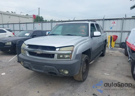 2003 Chevrolet Avalanche 1500 from USA, damaged, VIN 3GNEC13T63G200848